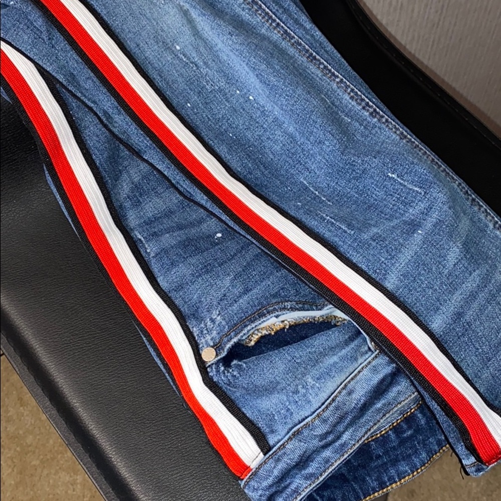 Jeans - Picture 3 of 5